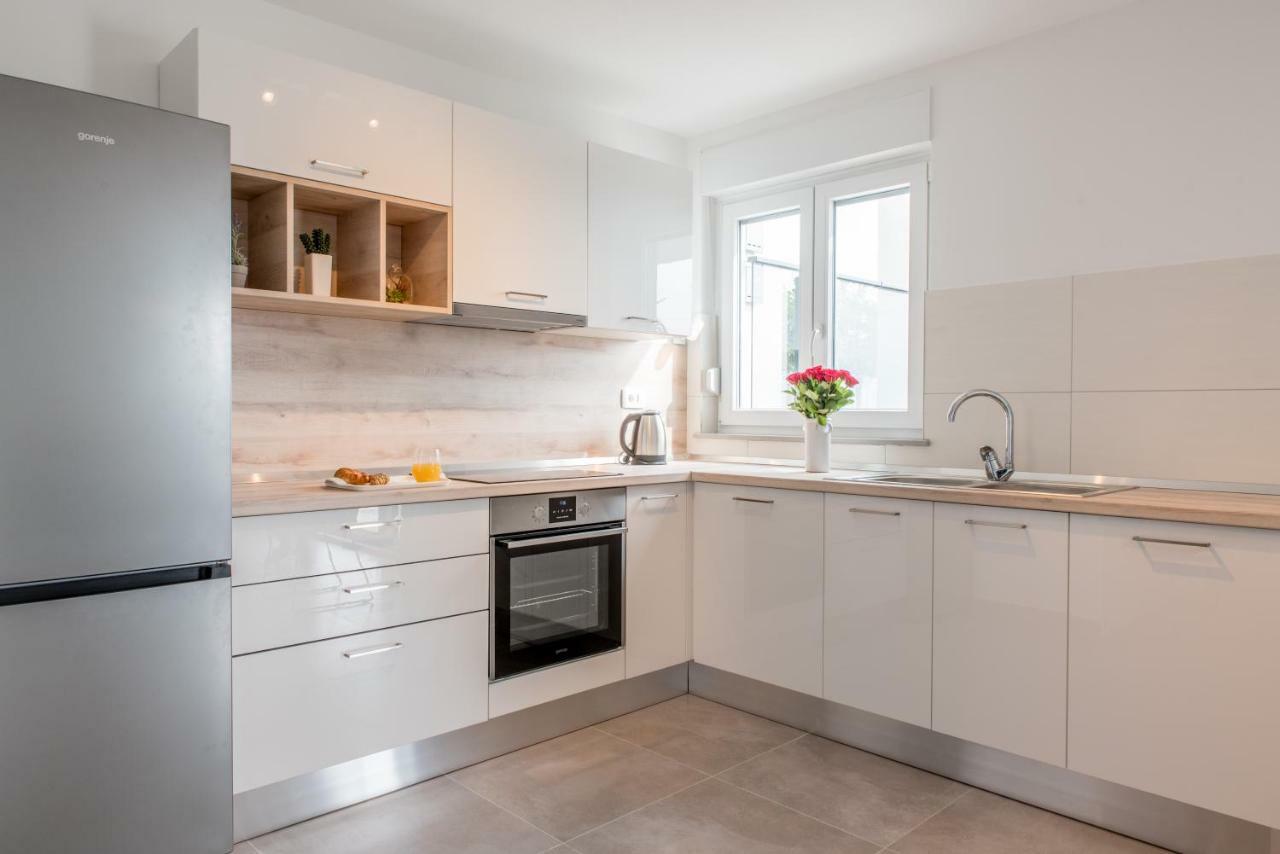 Lion'S Beach Apartment Ποντστράνα Εξωτερικό φωτογραφία